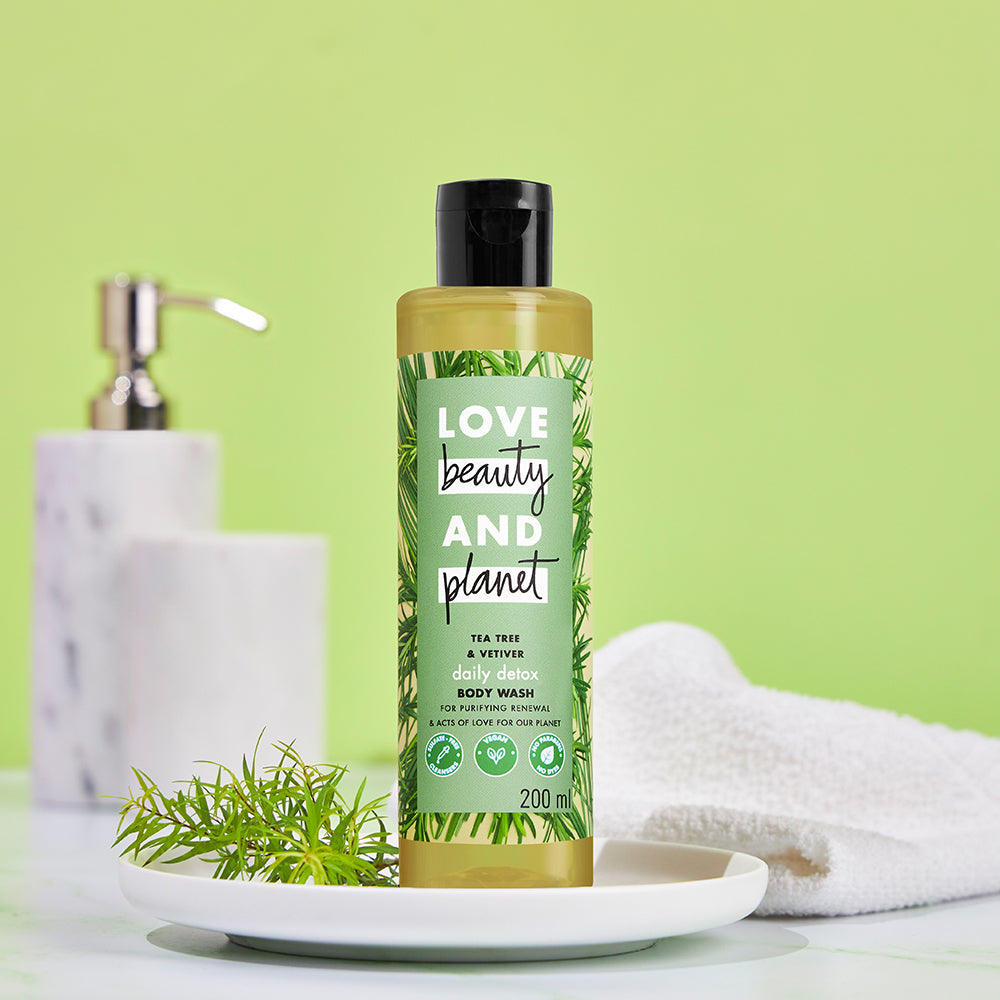 Tea Tree, Peppermint & Vetiver Sulfate Free Purifying Shampoo - 200ml