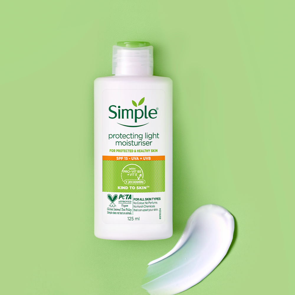 Simple Protecting Light Moisturiser 125 ml