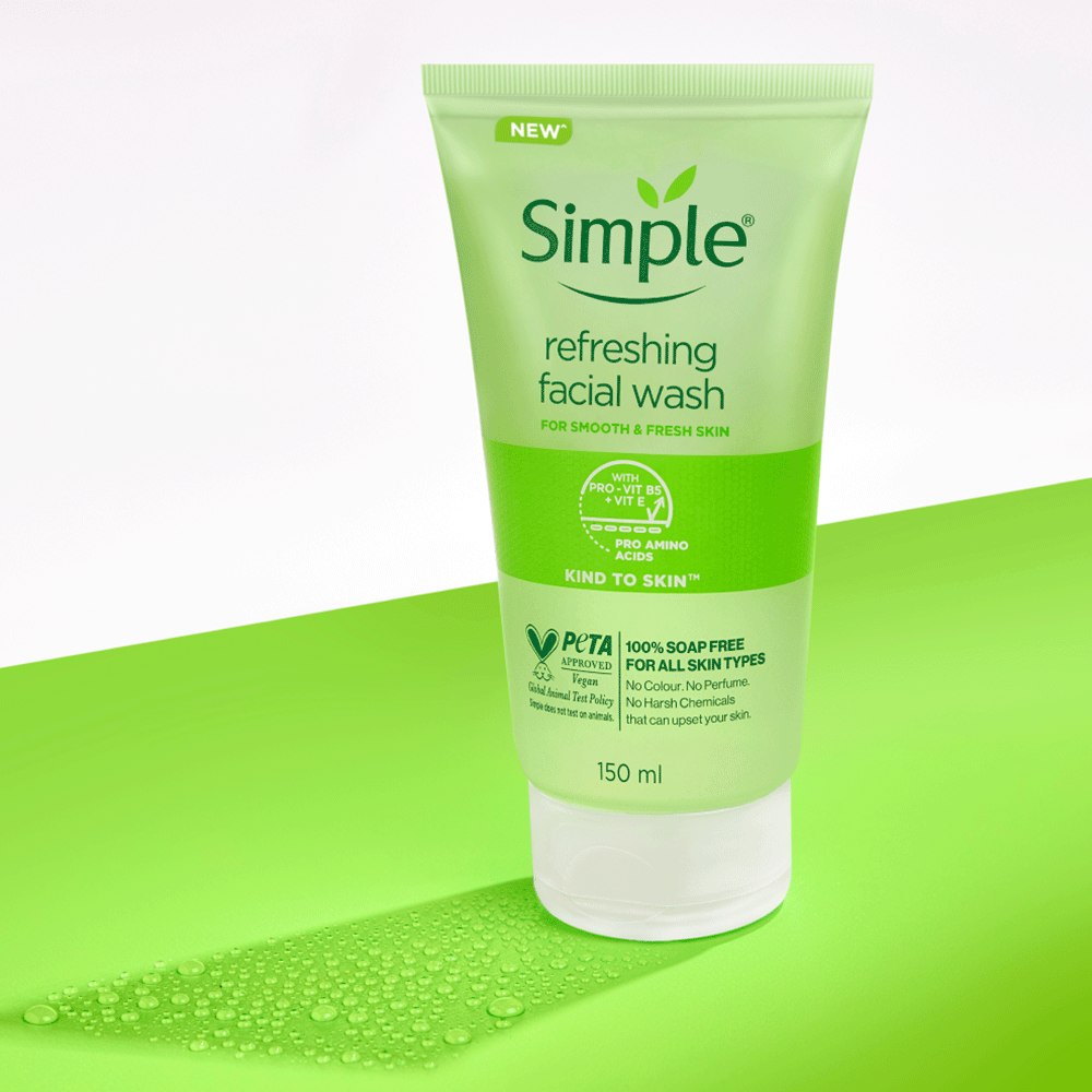 Simple Refreshing Face Wash with Pro-Vit B5 + Vit E - 150ml